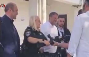 سياسات سموتريتش وبن غفير تدفع نحو تسليح المستوطنين في الضفة!