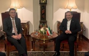 دیدار مدیران اجرایی سازمان گفتگوی بشردوستانه با وزیر امور خارجه