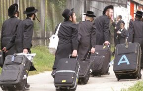 استطلاع يدهش الجميع؛كل الفئات تفكر بالهجرة من'اسرائيل'