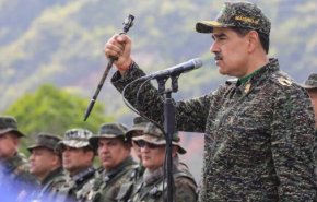 مادورو: از ونزوئلا در برابر هر تهدیدی دفاع خواهیم کرد