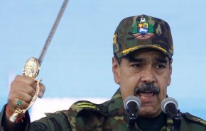 مادورو يوجه رسالة لإيران مرتدياً الزي العسكري + فيديو