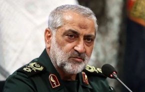 العميد شكارجي: قوات التعبئة شوكة بعين الاستكبار العالمي