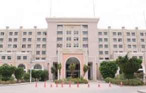 صنعاء تحذر أمريكا وبريطانيا من التطاول على القضاء اليمني