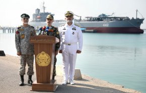 اللواء حاتمي: مستعدون لأي رد حاسم في أي مكان وزمان