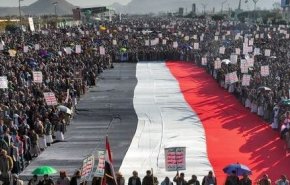 راهپیمایی عظیم مردم یمن به مناسبت سالروز خروج استعمار انگلیس از جنوب این کشور+ عکس