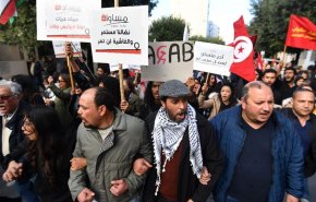 حامیان «قیس سعید» علیه او/ آیا تونس در آستانه انقلابی دیگر است؟