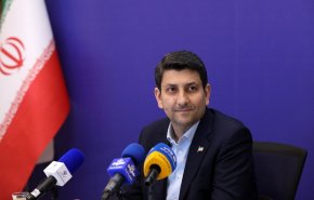 وزير الاتصالات: استقبال الإشارات الأولى للأقمار الصناعية الإيرانية الثلاثة بنجاح
