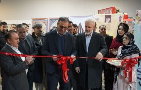 افتتاح نمایشگاه لباس کُردی و صنایع دستی در مهاباد+عکس