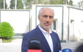 دولت هم‌زمان با کنترل قیمت‌ها، از تولیدکنندگان داخلی حمایت می‌کند