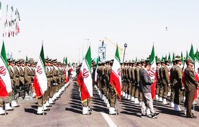 كبار القادة العسكريين: ايران ستدافع عن أمنها واستقلالها ومصالحها الوطنية   