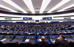 البرلمان الأوروبي: تصريحات ترامب بشأن غرينلاند تشكل تحديا للقانون الدولي
