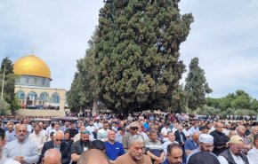 تشدید محدودیت‌های اسرائیل علیه نمازگزاران فلسطینی/حضور در مسجدالاقصی بهترین دفاع از آن است