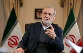 رئیس‌جمهور:  شورای رهبری آغاز به کار کرد/ سپاه و بسیج پرچم مقاومت را برافراشته نگه می‌دارند
