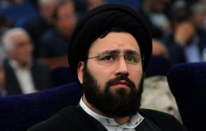 علی خمینی: دشمنان آرزوی عقب‌نشینی ایران را به گور می برند
