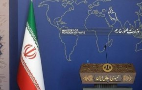 بیانیه وزارت خارجه درباره تجاوز نظامی ارتش تروریستی آمریکا به لارک و پاسخ دفاعی ایران