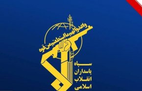 سپاه: ناوشکن های رزمی آمریکا مورد حمله قرار گرفتند
