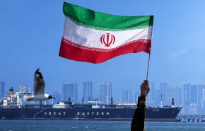 ردّ إيراني واسع يضرب أهدافًا أميركية في الخليج الفارسي والأردن
