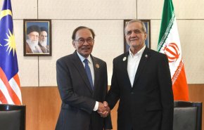 نحست وزیر مالزی: آماده همکاری‌های معنادار با ایران هستیم