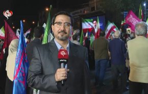 200 ليلة من الحضور الشعبي في طهران.. الإيرانيون يؤكدون تمسكهم بالوطن والسيادة