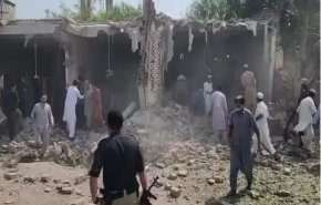 ۱۱ کشته و ۳۰ زخمی در حمله انتحاری به مسجدی در پاکستان