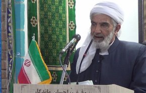 خطيب جمعة 'سنندج': الأستكبار بصدد تفعيل سلاح التفرقة بين المسلمين