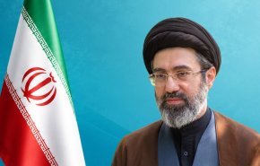 مقام معظم رهبری: فتح قلّه‌های پیشرفت، مأموریت تاریخیِ دانش‌آموزان و دانشجویان است