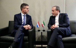 انتقاد شدید عراقچی از استانداردهای دوگانه اروپا در قبال تحولات منطقه در دیدار وزیر خارجه هلند