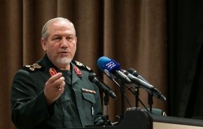 اللواء صفوي: ايران ستواصل السيطرة علی مضيق هرمز 