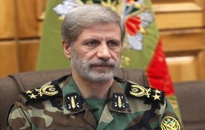  القائد العام للجيش: الجنود رصيد بشري هائل وركائز للدفاع عن حقانية الوطن وكرامته