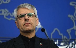 بقائی: کانادا درباره گور‌های بی‌نام و نشان کودکان بومی پاسخگو باشد