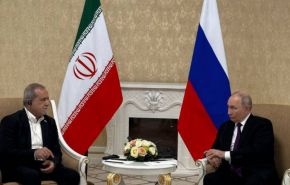 بزشكيان وبوتين يبحثان تعزيز التعاون بين إيران وروسيا وتطورات الوضع بالمنطقة