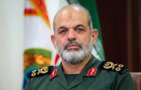 فرمانده کل سپاه: پرستاران با روحیه زینبی در برابر سختی‌ها استوار ایستاده‌اند