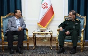 طهران لباكستان: المواد النووية ستبقی داخل ايران