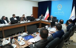 جمهوری اسلامی، نظام مبتنی بر پایه‌های دینی و مشارکت مردم