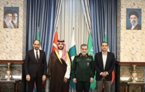 دبلوماسي ايراني: زيارة الوفد الثلاثي تعزز إستتباب أمن المنطقة