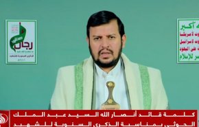 رهبر انصارالله یمن: طاغوتیان هرگز نمی توانند بر امت ما سیطره یابند/ عربستان در تحاوز به یمن با دشمن صهیونیستی همکاری می کند