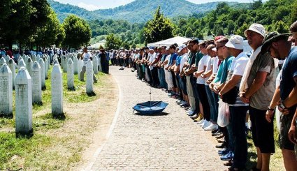 مراسم سالگرد کشتار سربرنیتسا - بوسنی و هرزگوین
