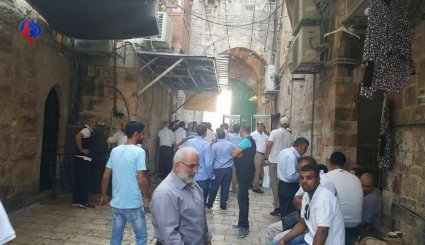 اعتراض کارمندان اوقاف فلسطین به گیت های مسجد الاقصی +عکس