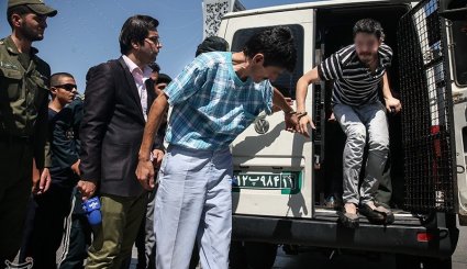 دستگیری اراذل و اوباش و فروشندگان موادمخدر تهران/ تصاویر