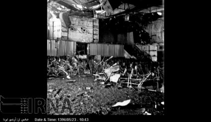 28 مرداد 1357- آتش سوزی در سینما رکس آبادان. تصاویر