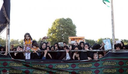 تشییع پیکر دو شهید گمنام در شاندیز - مشهد