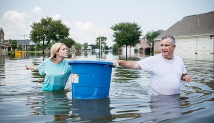 Texas Struggles with Harvey Flooding
