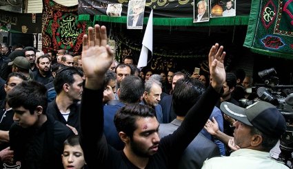 عزاداری تاسوعای حسینی در بازار تهران + تصاویر