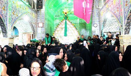 مراسم عزاداری سنتی چارچو گردانی در حسینیه سادات استهبان
