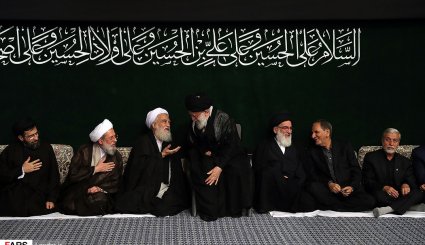 آخرین شب عزاداری ایام محرم در حسینیه امام خمینی ره
