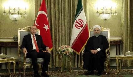 تصاویر استقبال رسمی روحانی از اردوغان