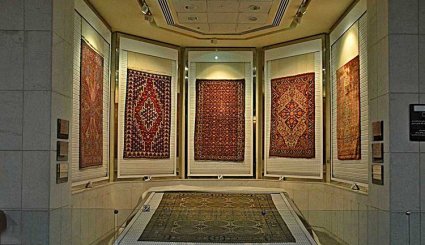 متحف السجاد والتراث الشعبي في طهران