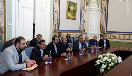 دیدار لاریجانی با رئیس مجلس اعلای اسلامی عراق