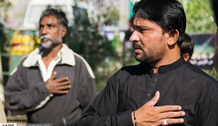 عزاداری زائران پاکستانی اربعین حسینی در مرز میرجاوه + تصاویر