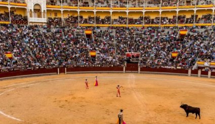 صور حلبة لاس فينتاس لمصارعة الثيران الاسبانية